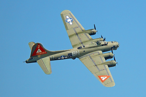 b17 flying fortress delineation